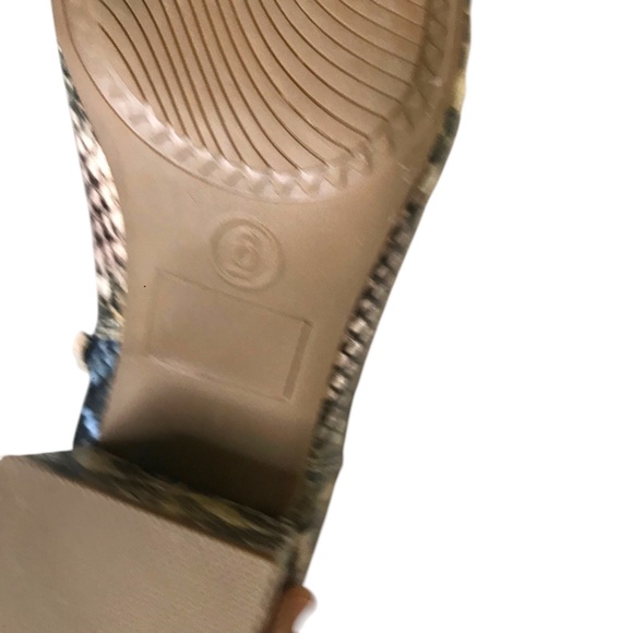 Faux Snakeskin Block Heel Ankle Boots - Blue/Yellow - Size 6 - Picture 8 of 13